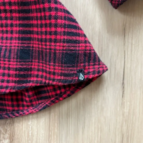 Volcom flannel romper - Picture 2 of 4